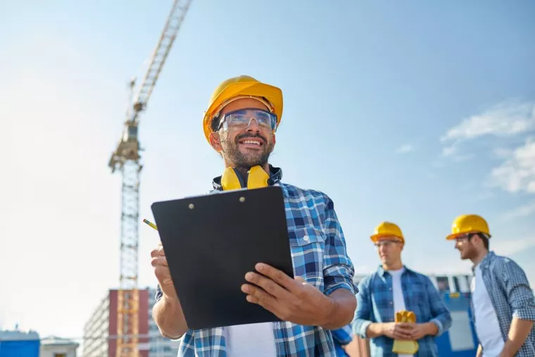 Quels sont les critères de sélection pour choisir les bons artisans pour son projet de construction à Metz ?, Metz, YOUR LINK